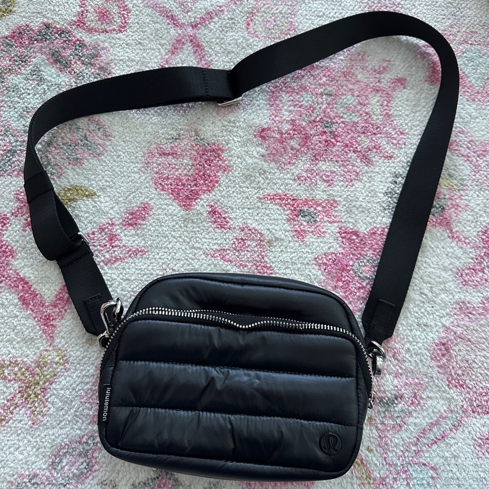 lululemon Everywhere Crossbody Bag 2L Wunder Puff